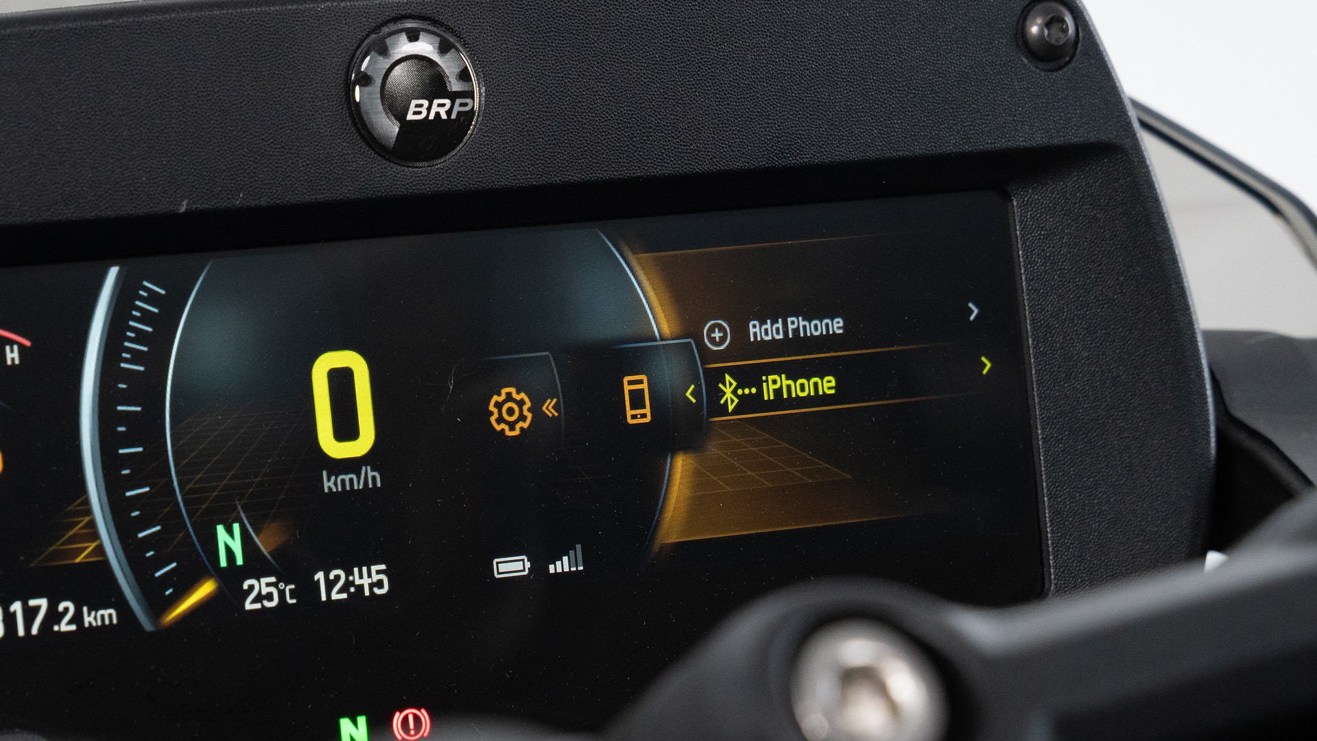 Pairing your phone to the Can-Am On-Road display