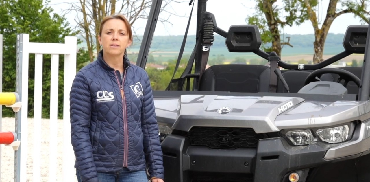 la responsable hippique