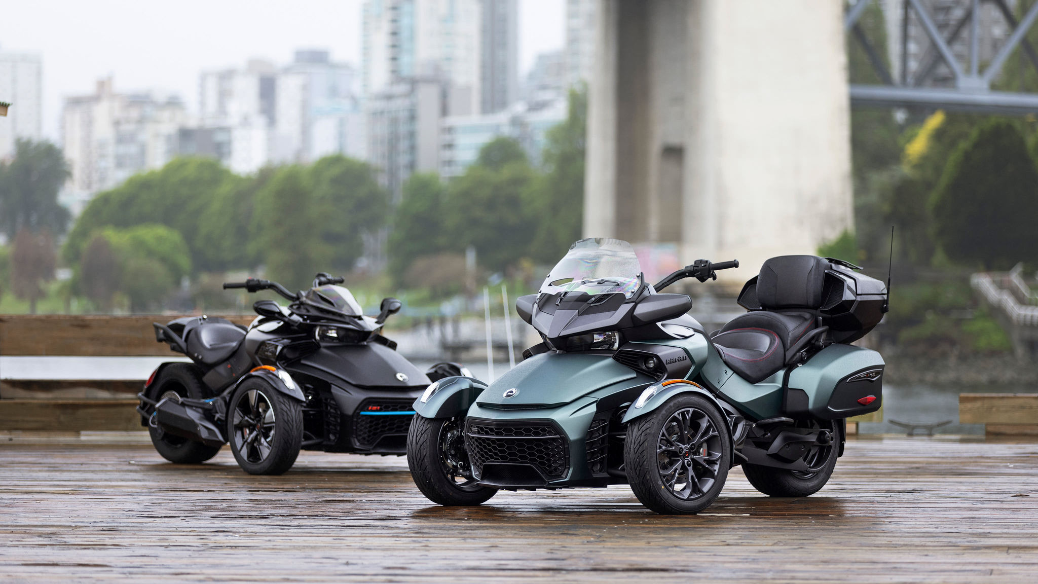 Two Can-Am F3s on a dock
