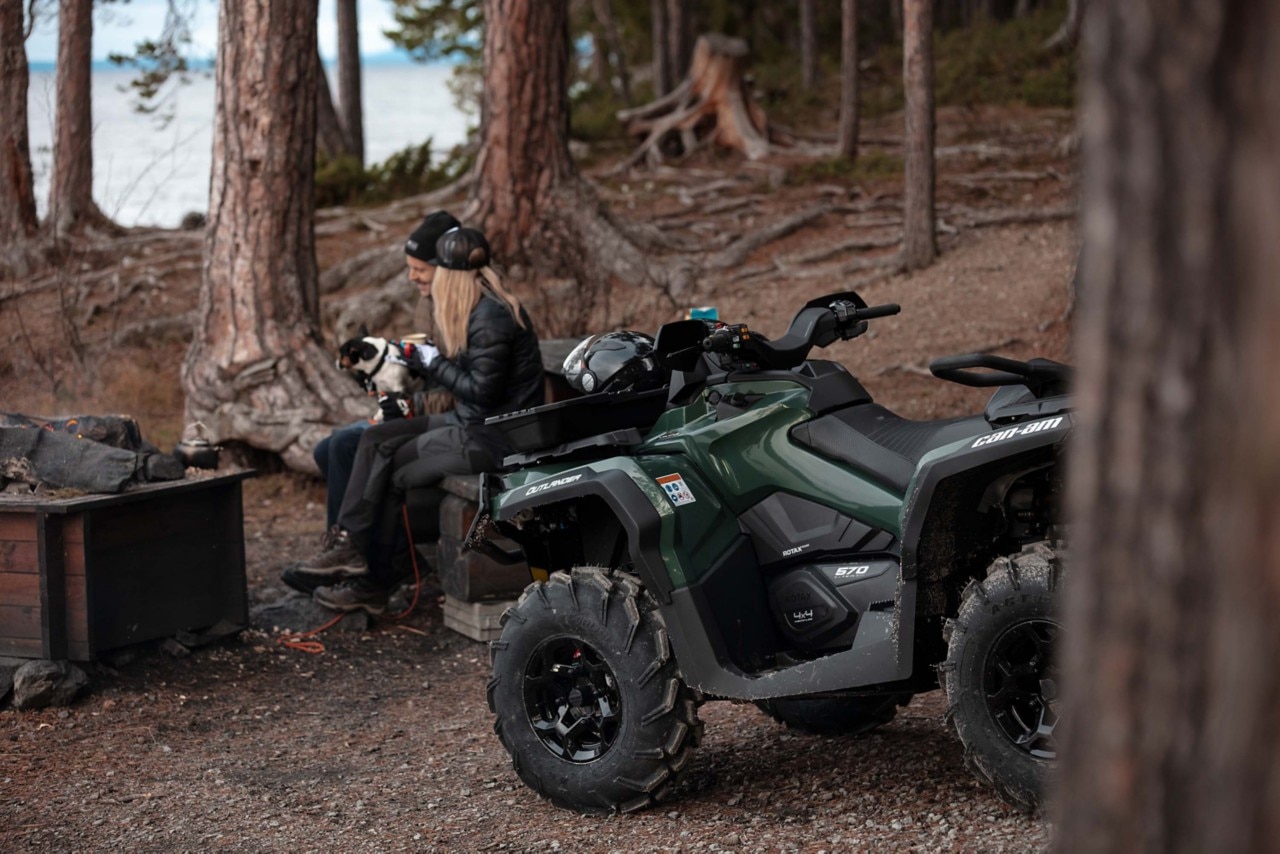 ATVs & 4-Wheelers for Work & Play - Can-Am Off-Road
