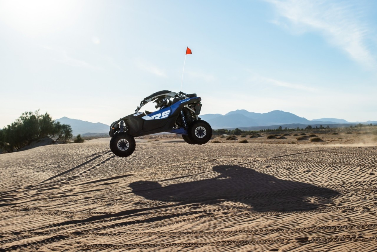 New 2023 Can-Am Maverick X3 MAX X rs Turbo RR With Smart-Shox Side