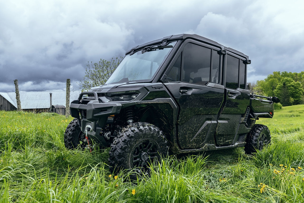 Can-Am Defender MAX LoneStar CAB HD11
