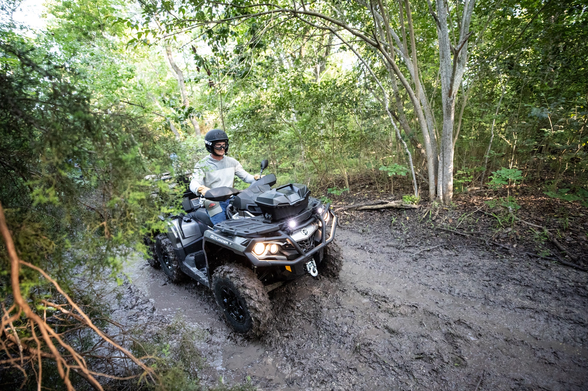 ATV industry leading towing capacity 1650lb