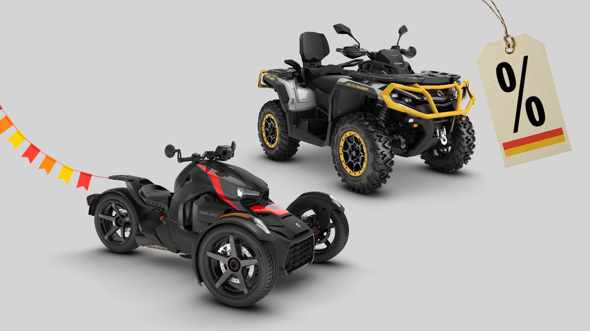 Un Can-Am Ryker y un Can-Am Outlander con bandera de descuento