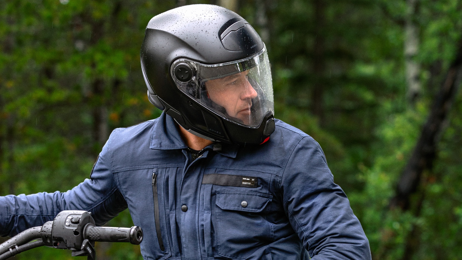 Can-Am rider wearing an Advex helmet 