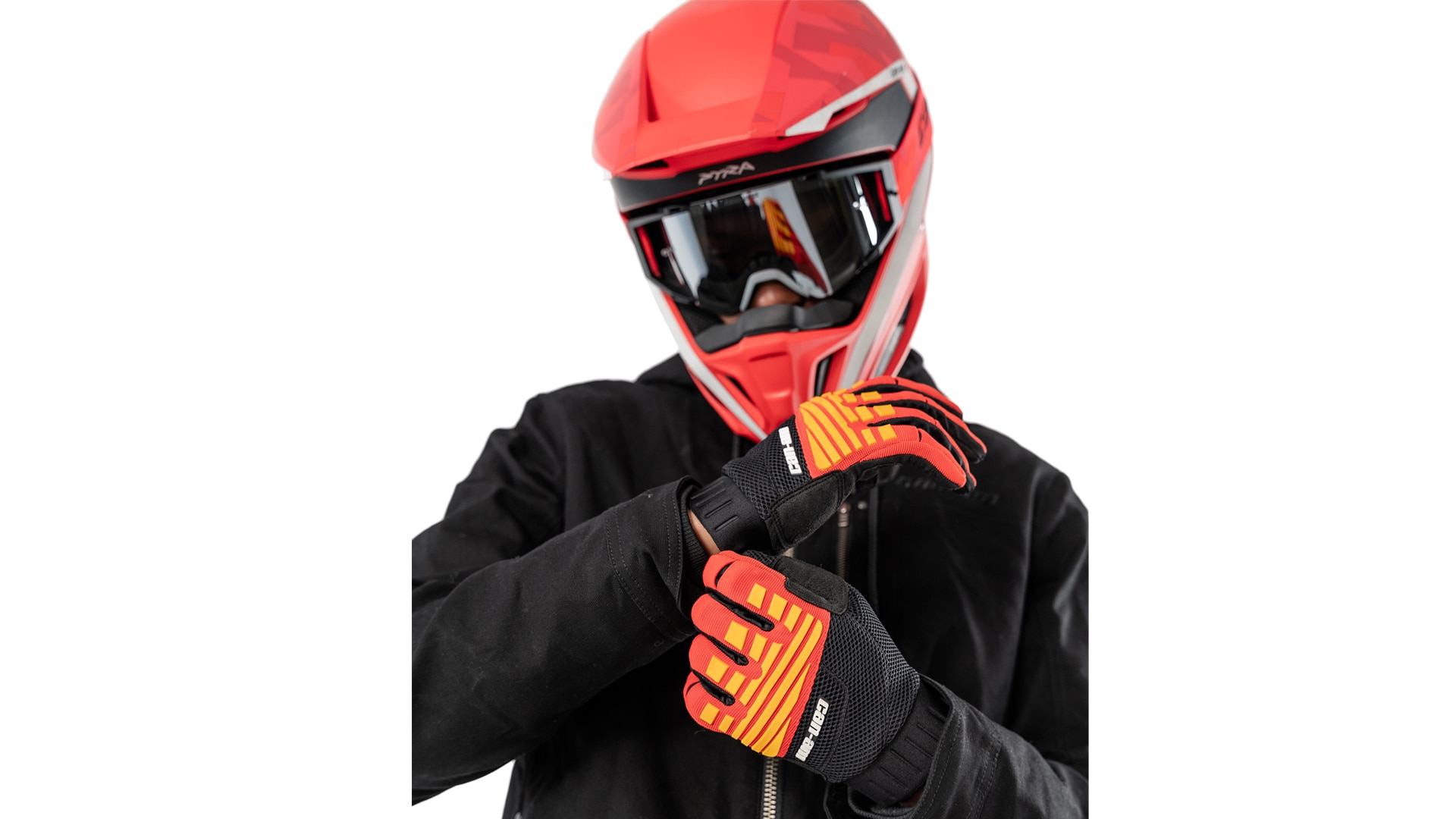 Rider wearing Steer Gloves.