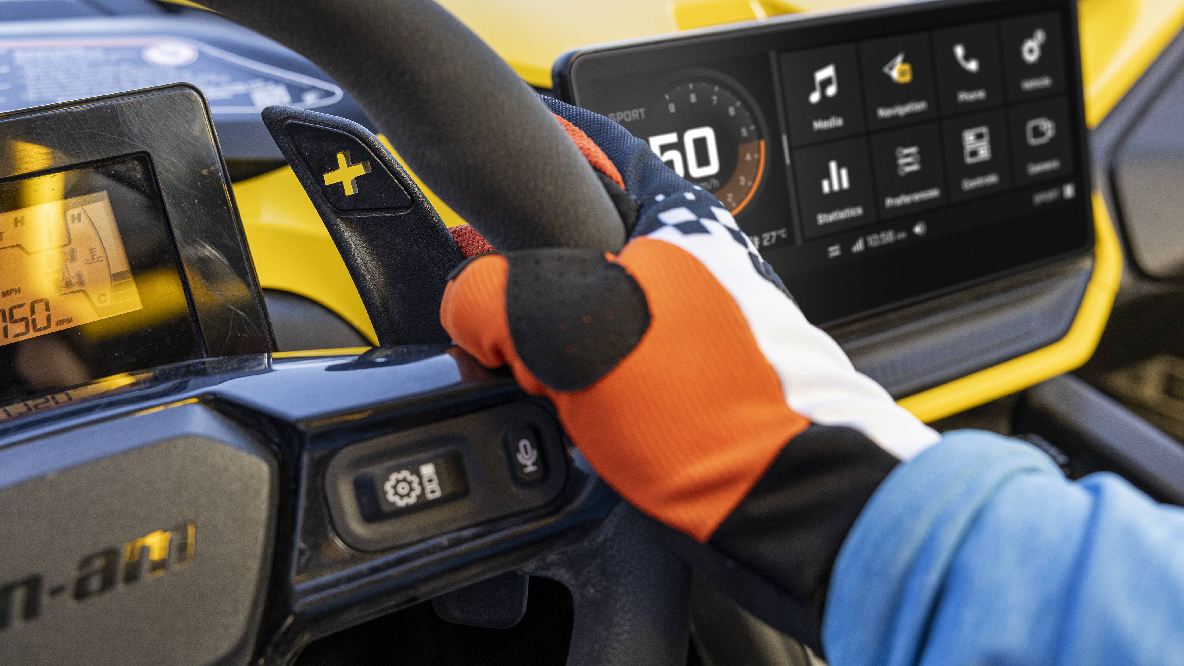 Intuitive interface of the Can-Am 10.25" touchscreen