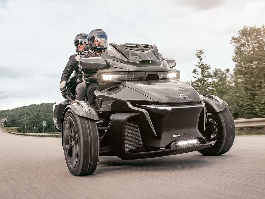 Two riders on their Can-Am Spyder RT