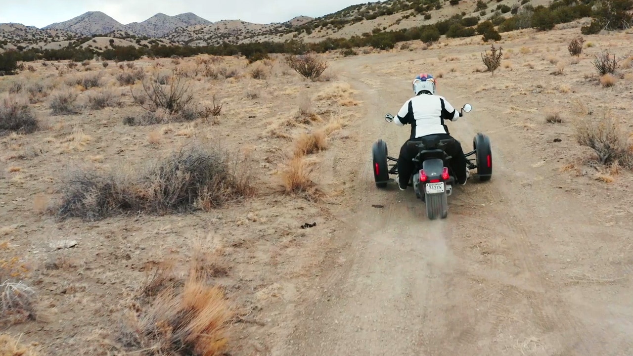 Do you need a license to ride a Can-Am 3-wheel vehicle? : YoutTbe video 