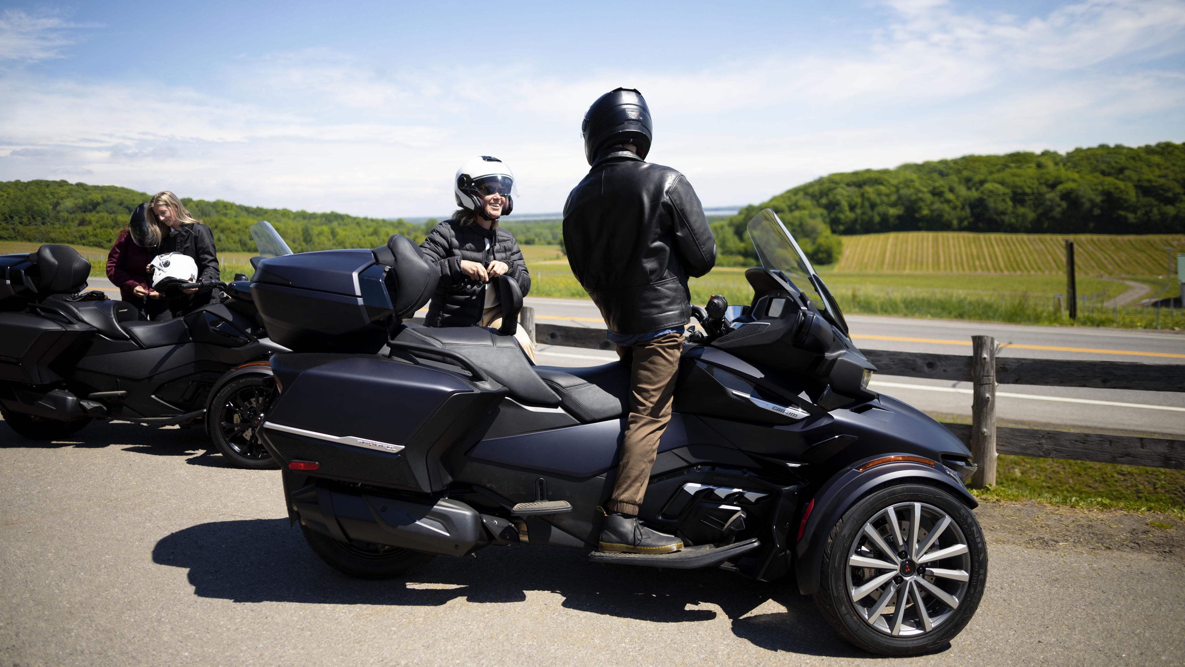 can am spyder promotions