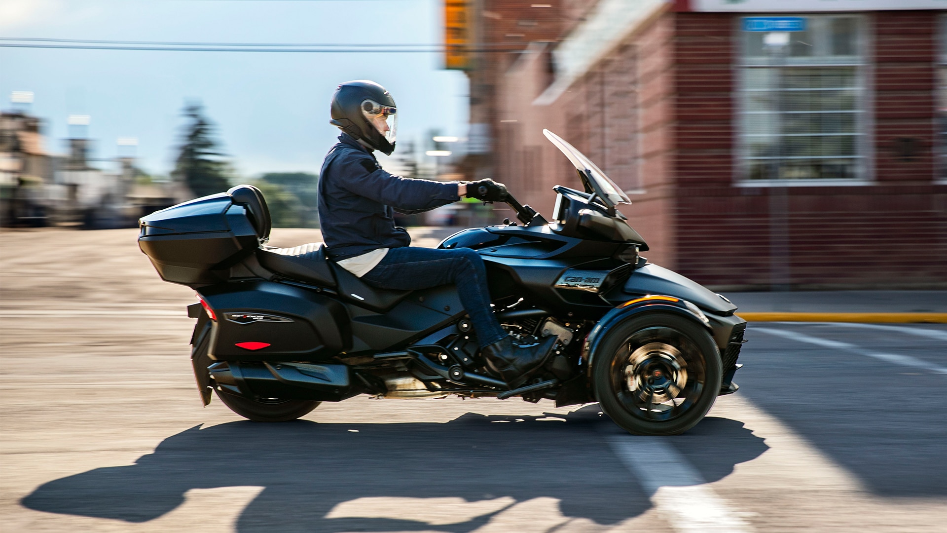 Rider going to his nearest dealership on his 2024 Can-Am Spyder F3