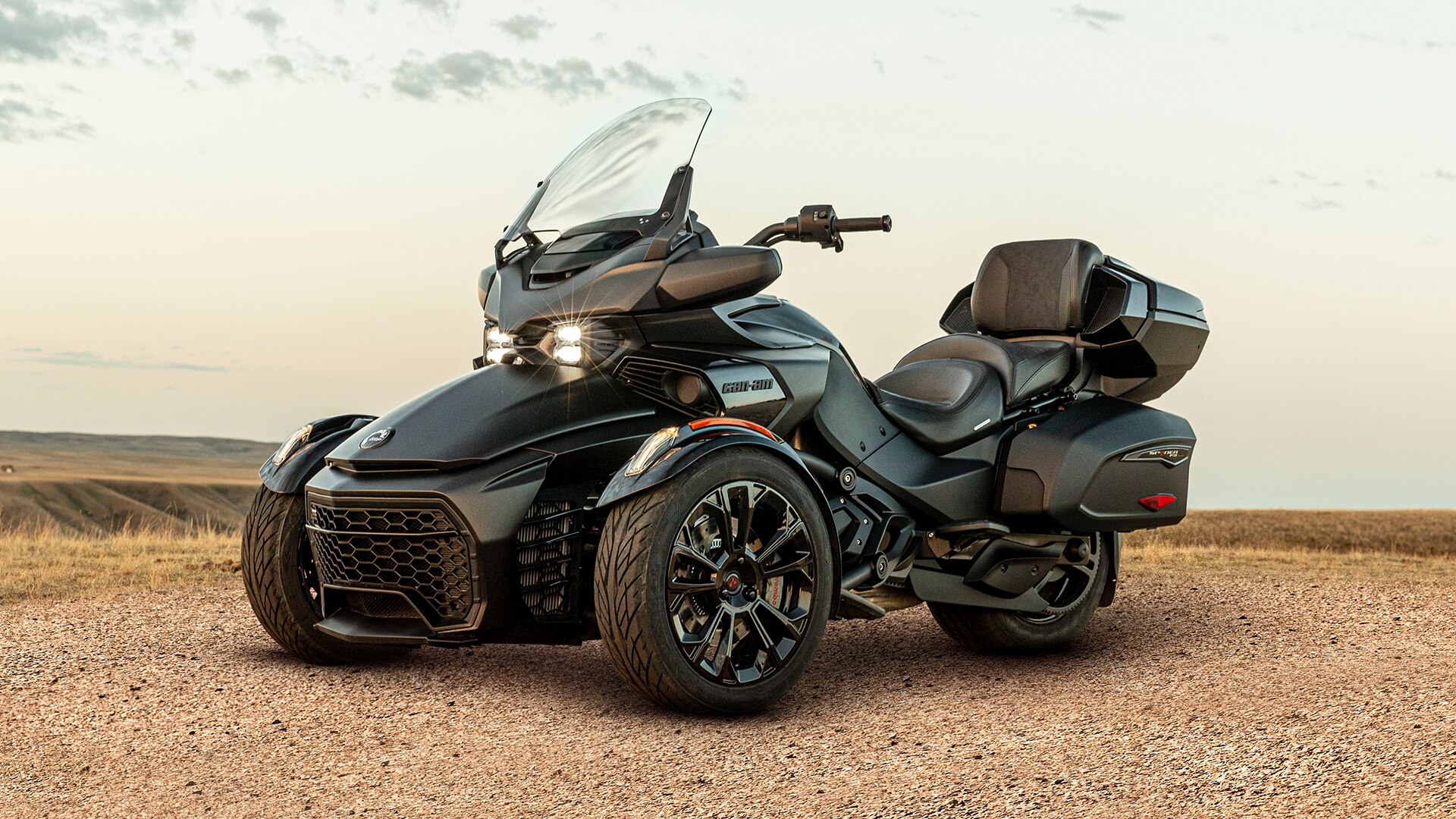 2024 Can Am Spyder RT 3 wheel Touring Motorcycle 41 OFF