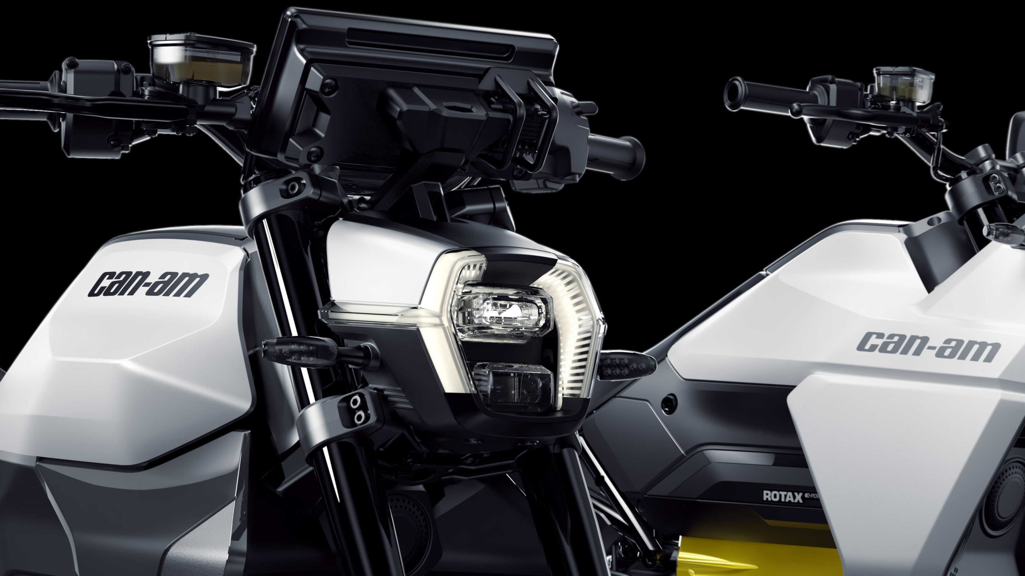 Vista frontale della motocicletta elettrica Can-Am Pulse